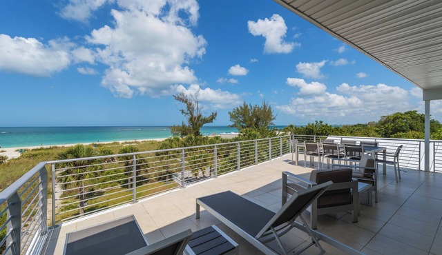 Beach Paradise at the Jetties - 412 “Casey Key”
