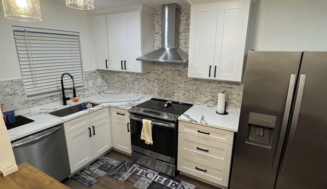 Beach Walk Paradise: Fully Furnished 1BR Condo Dogs Welcome
