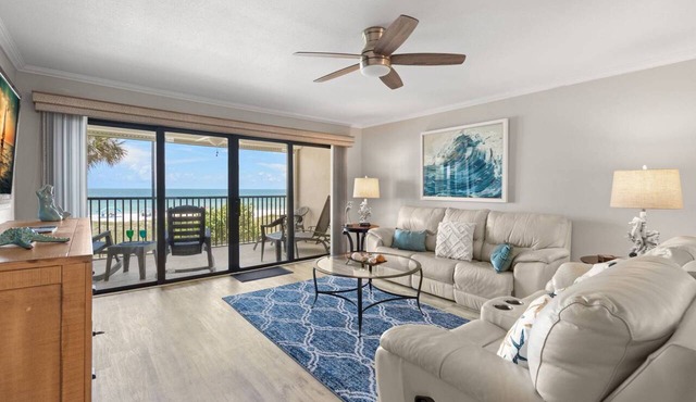 Beachfront with Amazing Views! Heated Pool, Hot Tub, Tennis Courts ~ 206 Reflections