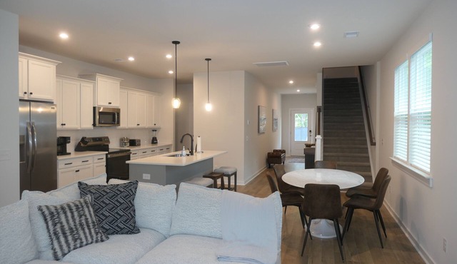 Beautiful Bluffton Home - Close to all