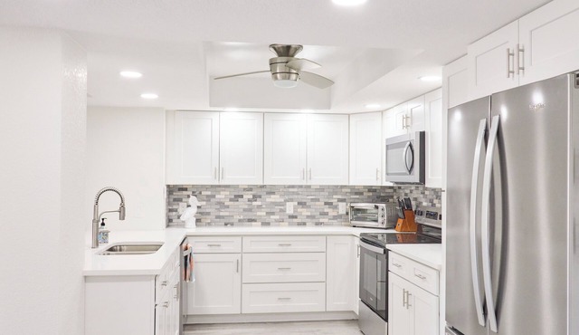 Beautiful,Coastal,luxury 2BR/2bath condo