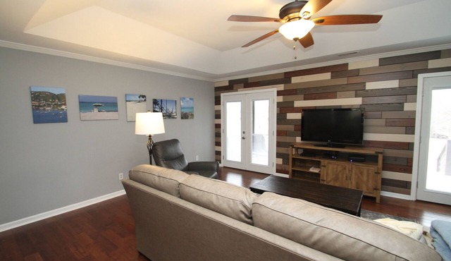 Beautiful Lakefront Home on over an acre in Inman