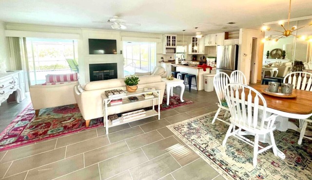 Beautiful private getaway in Bonita Springs