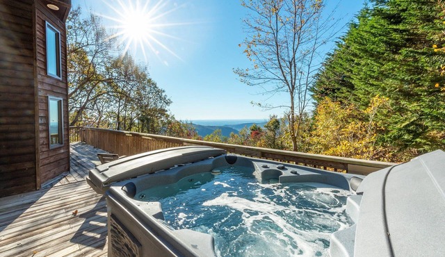 Big Sky Lodge | Long-range Views of Lake Lure!