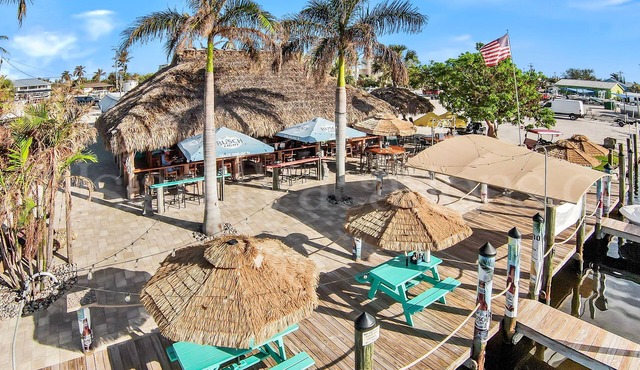Blue Agave 2/2 Waterfront w/Pool