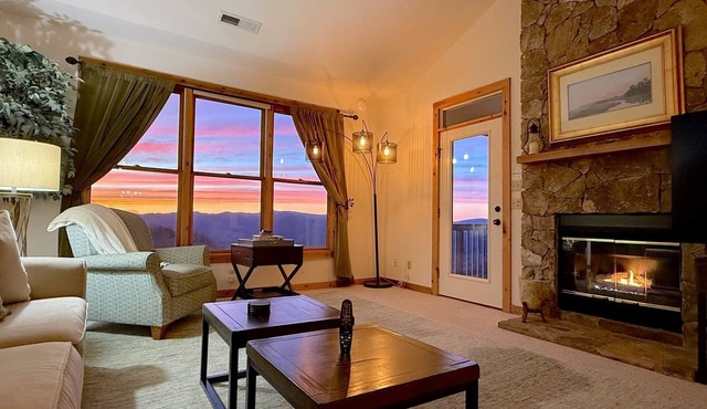 Blue Ridge Mountain Air Retreat with epic mountain views!