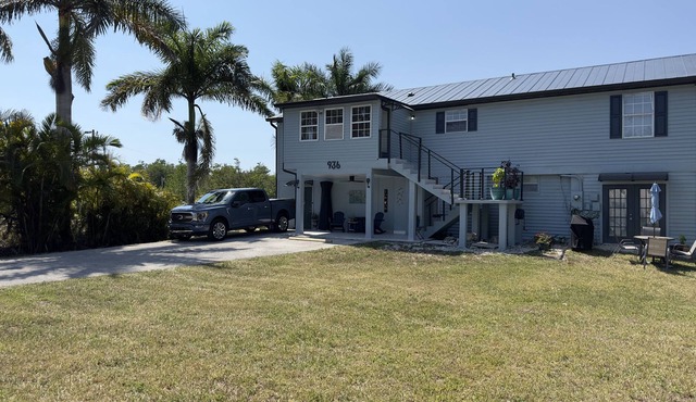 BlueCrab in CrabVille 936 Panther Creek LN Everglades City, FL 34139