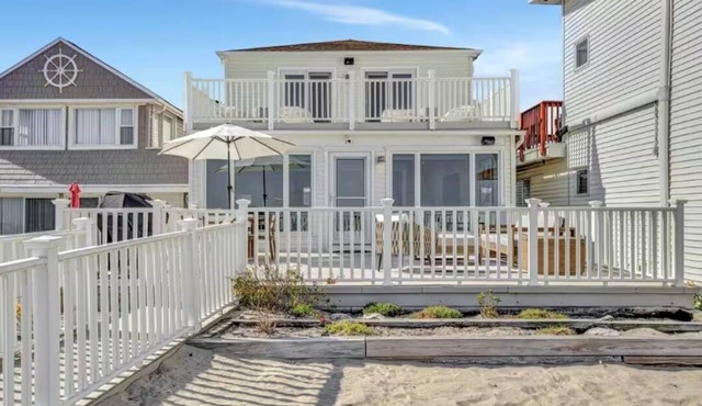BOARD241 | Boardwalk Front Luxury! 6BR 3ba Sleeps 12! by Shore Points Vacations