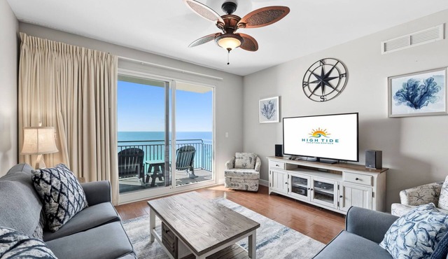 *Booking Fall/Winter Dates! * Beautiful condo!