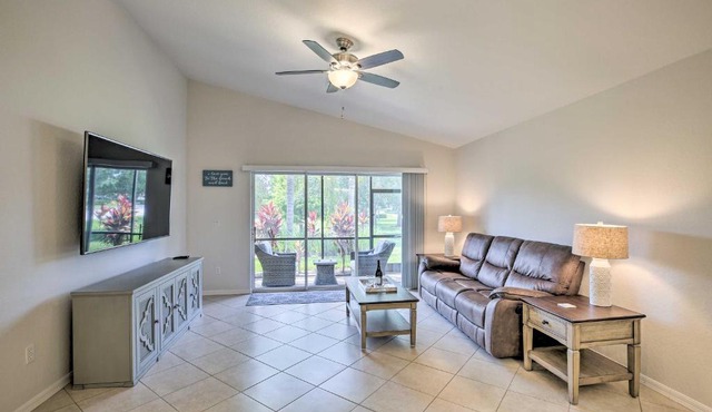 Bright & Airy Fort Myers Home w/Pool Access!
