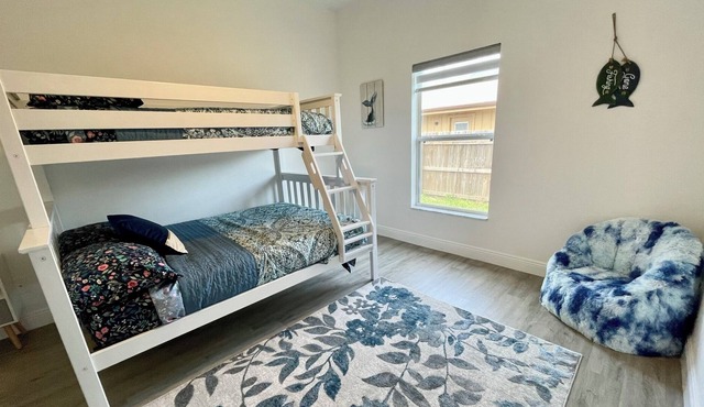 Bright & Beautifull Large Family House -Pet-Friendly