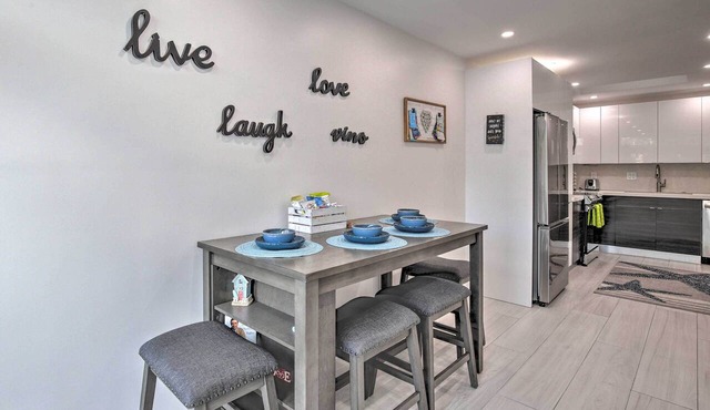 Canal-Front Condo: Walk to Downtown Ft Lauderdale! in Fort Lauderdale