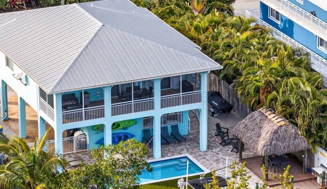 Casa Paraiso Keys Retreat- Pool, Dock & Family