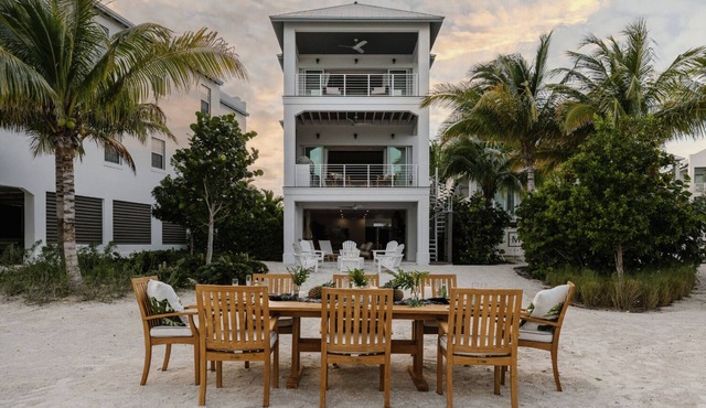 Casa Pilar at Seaglass Cove