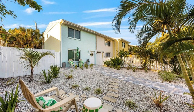 Coastal Countdown – Relaxed Townhome Near Beach &