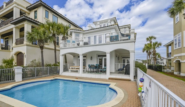 Come Together | 2026 Remodel, Sleeps 30, Huge Pool, Oversized Golf Cart, Beach &