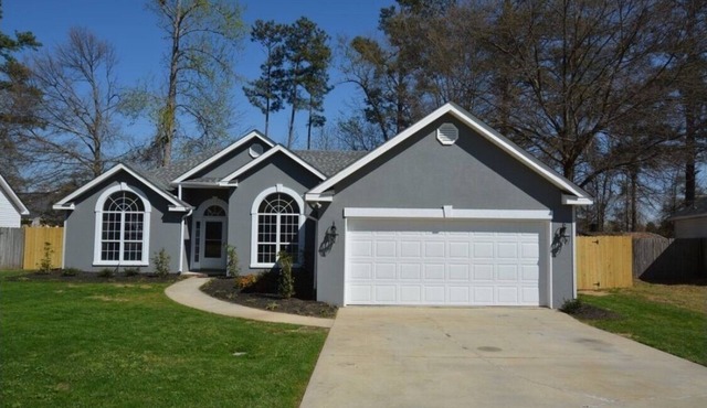 Convenient Home 10 minutes from Masters