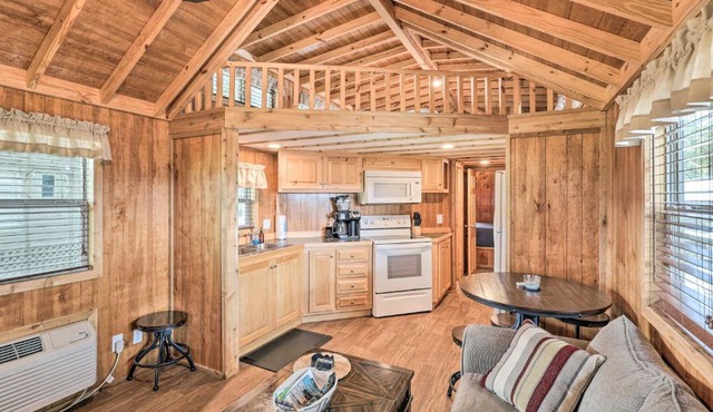 Cottage by the Steinhatchee River Unit 11! in Steinhatchee