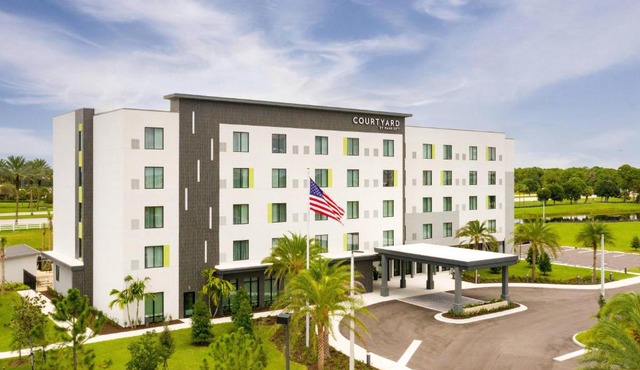 Courtyard by Marriott Port St. Lucie Tradition