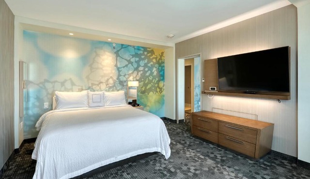 Courtyard by Marriott North Brunswick