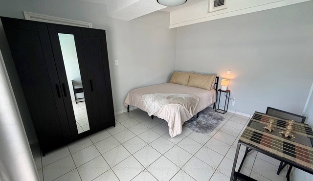 Cozy 1-bedroom private studio in phenomenal Carrollwood Tampa