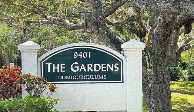 Cozy 2-bedroom condo in peaceful Seminole, 2200 monthY 8 min beach, walk to ma