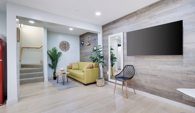 Cozy apartment with Washer Dryer in Tannersville Minutes from Camelback Mountain