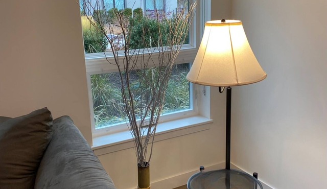 Cozy Peekskill Apt. with Mountain View, Riverside Park and Metro North access. in Peekskill