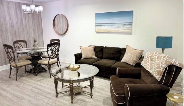 Cozy two bedroom Miami home withf ree parking at your front door.