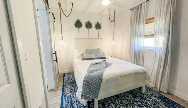 Curlys Cottage - A Vintage Coastal Retreat