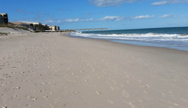 Direct Ocean Front, Stunning Views from every room.