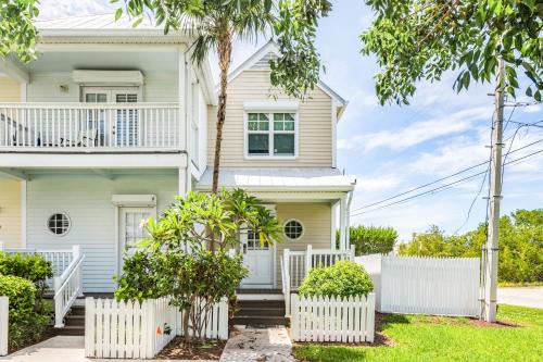 DK18 Duck Key Retreat Villa #5105