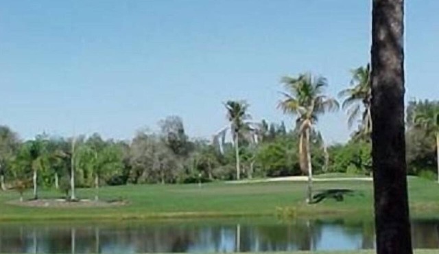 Enjoy Country Club Living, Near Beaches, Extended Stays Available