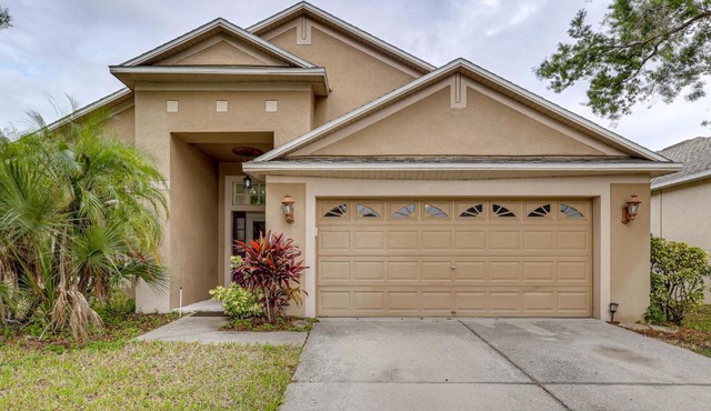 Family Home Near Downtown Tampa w/Community Pool!