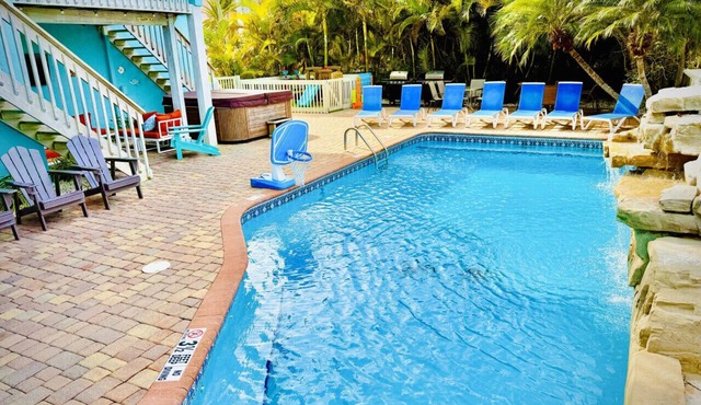 Family Tides, Great for groups, Ocean View, Pool/Waterfall, Spa, Golf Cart Incl.