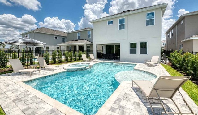 Flexi Canx / Close to Disney Parks / Free Shuttle to Parks / Games Room