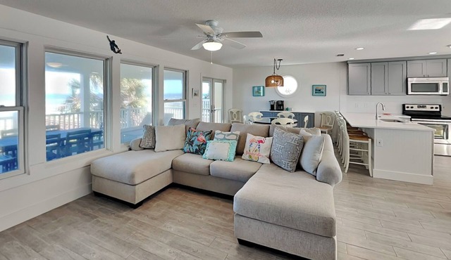 Four Palms by Distinctive Beach Rentals