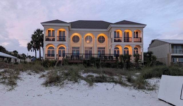 Fully Remodeled Magnificent Beachfront 6Bed/6.5Bath, sleeps 22 w/pool.