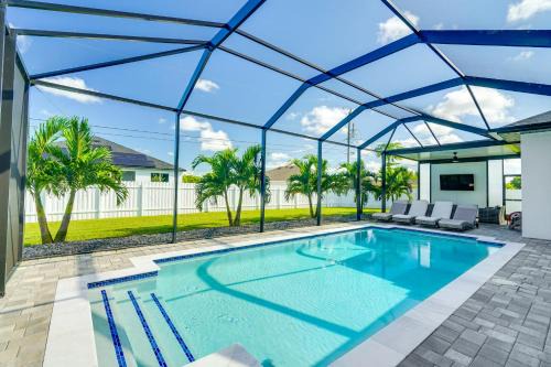 Furnished Lanai & Private Pool: Cape Coral Home