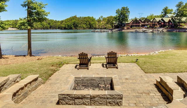 Game Room, Dock & More! Panoramic Lakefront Oasis