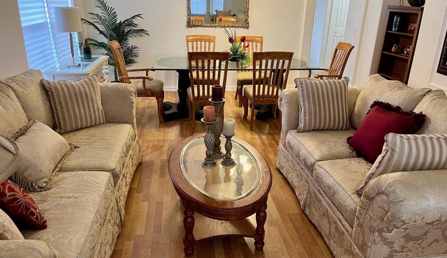 Gated Community Close to Disney and attractions! No Pet Fee!