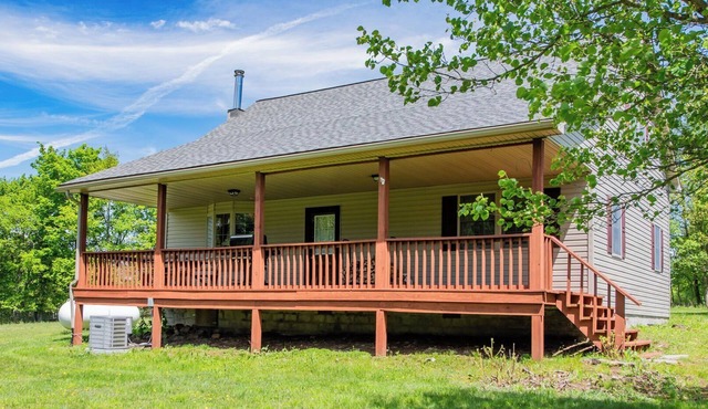 Glatts - Cabin located in Shunk