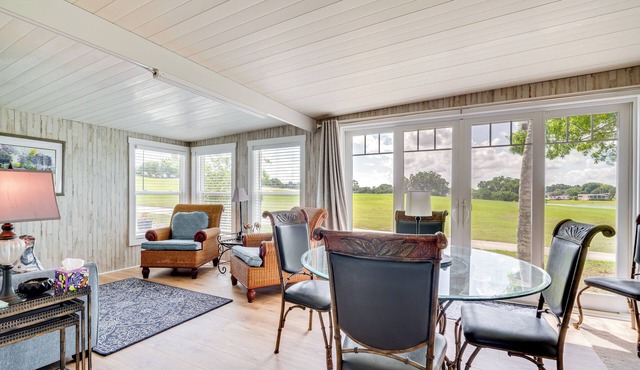 Golf-Front Hilltop Cottage in The Villages!