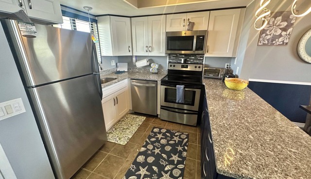 Gorgeous 7th floor Condo with Direct Oceanfront views of the Gulf of Mexico!
