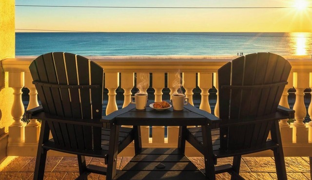 Gulf Front - Hot tub - Private Pool- amazing views in Panama City Beach