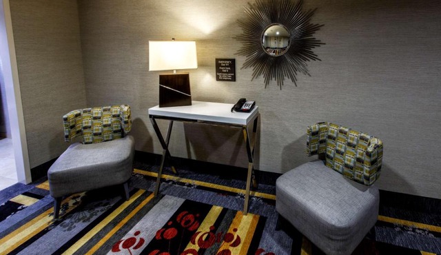 Hampton Inn & Suites Staten Island