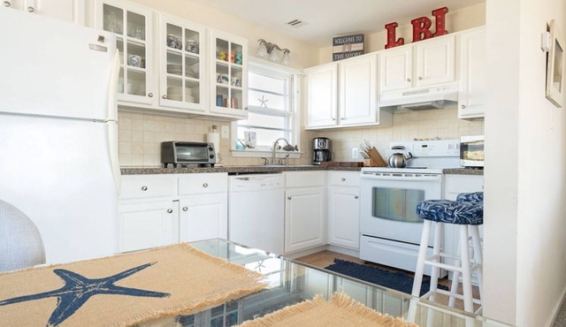 Harvey Cedars Duplex on Bayside Lagoon - 2nd Floor