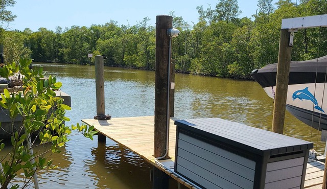 Hause/pivate ap1 /1Gold Coast area, intracoastal