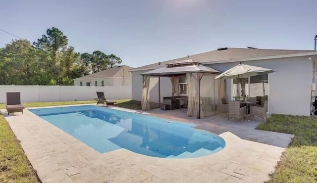 Heated Pool Near Beach Outdoor Dining + Gazebo