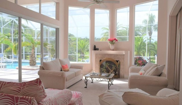 Heated Pool, Spa & Gym Near Beach, pets ok Scroll below photos 2 put dates in